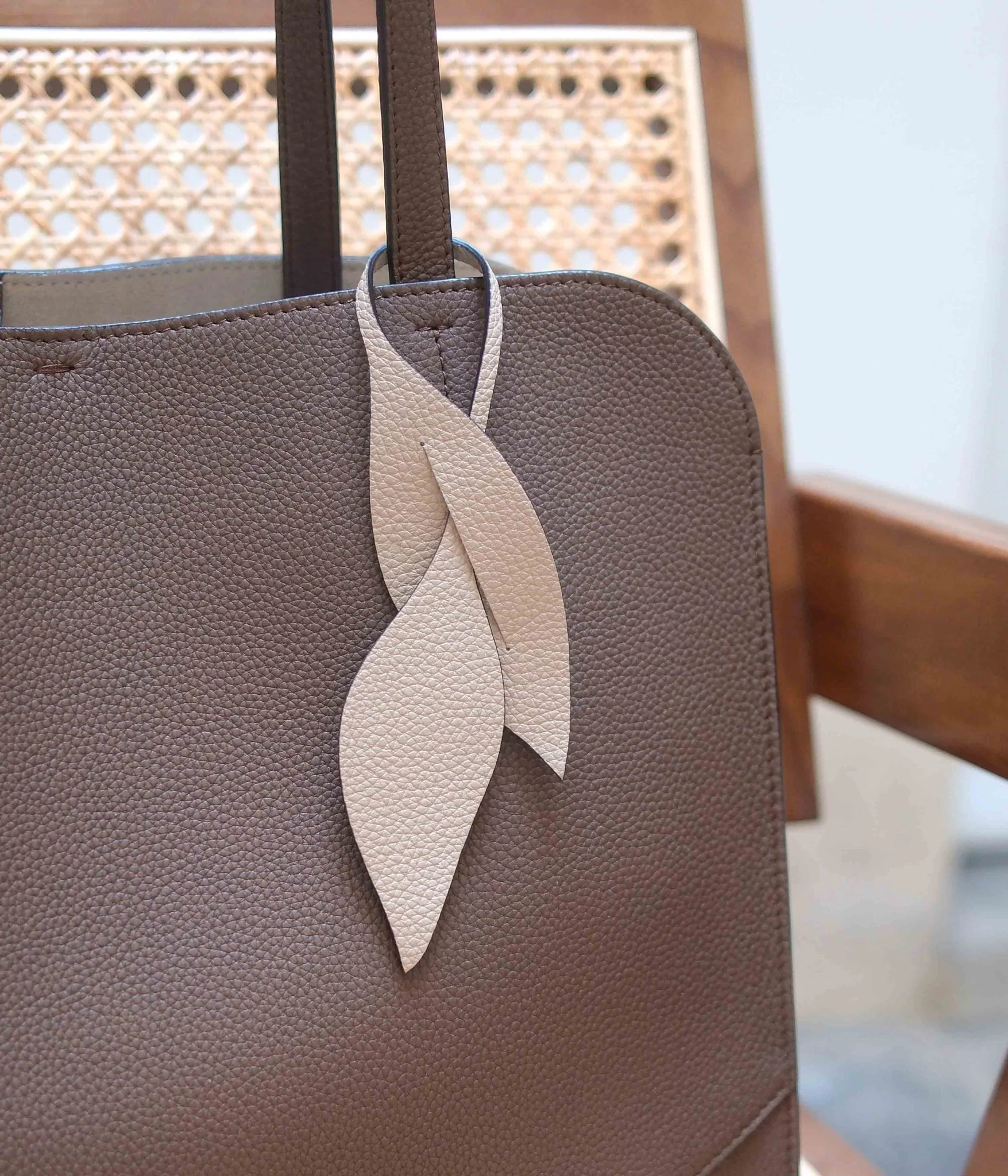 Folia | Sable - Image 2