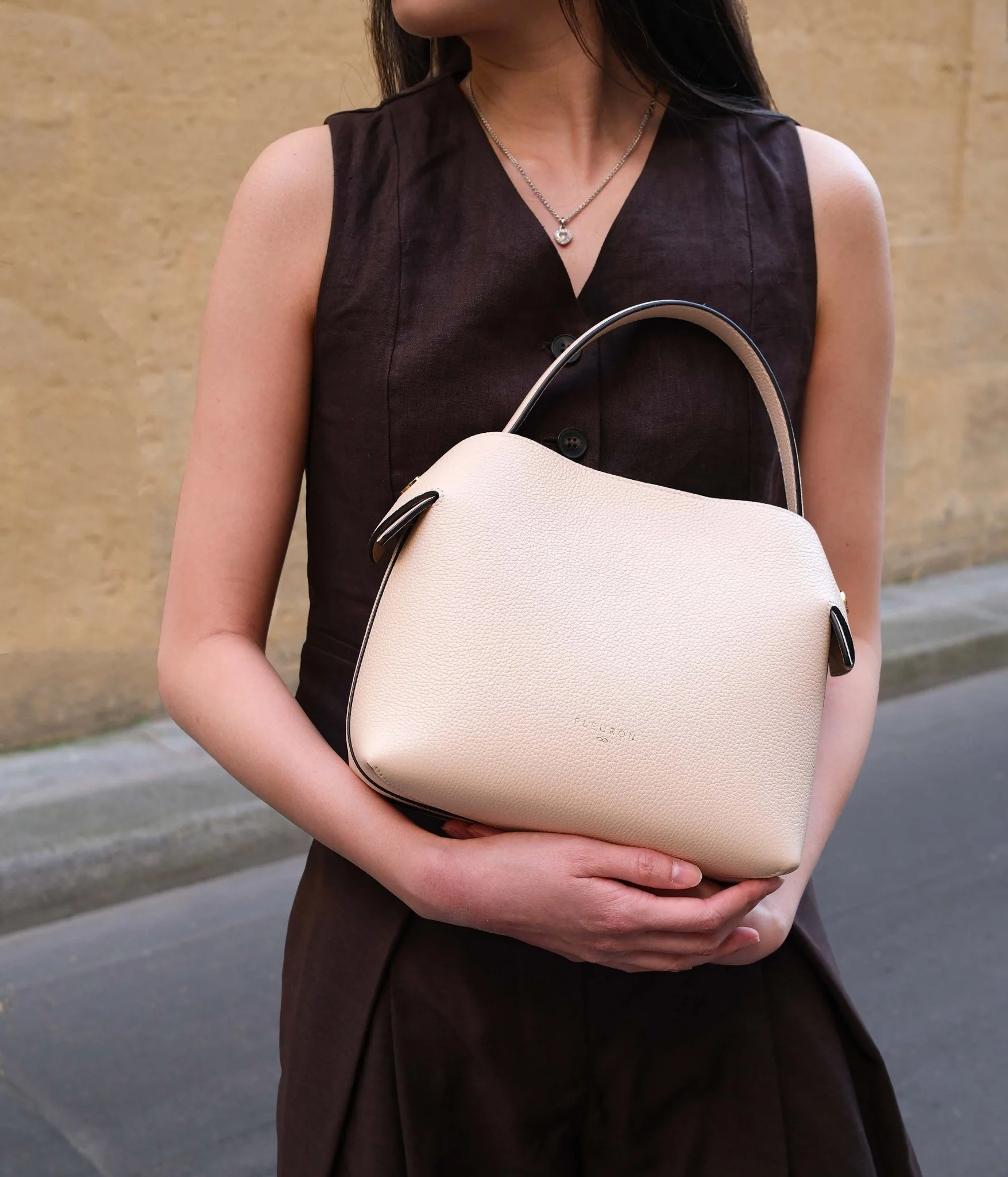 Medium Swann | Rose Clair - Image 2
