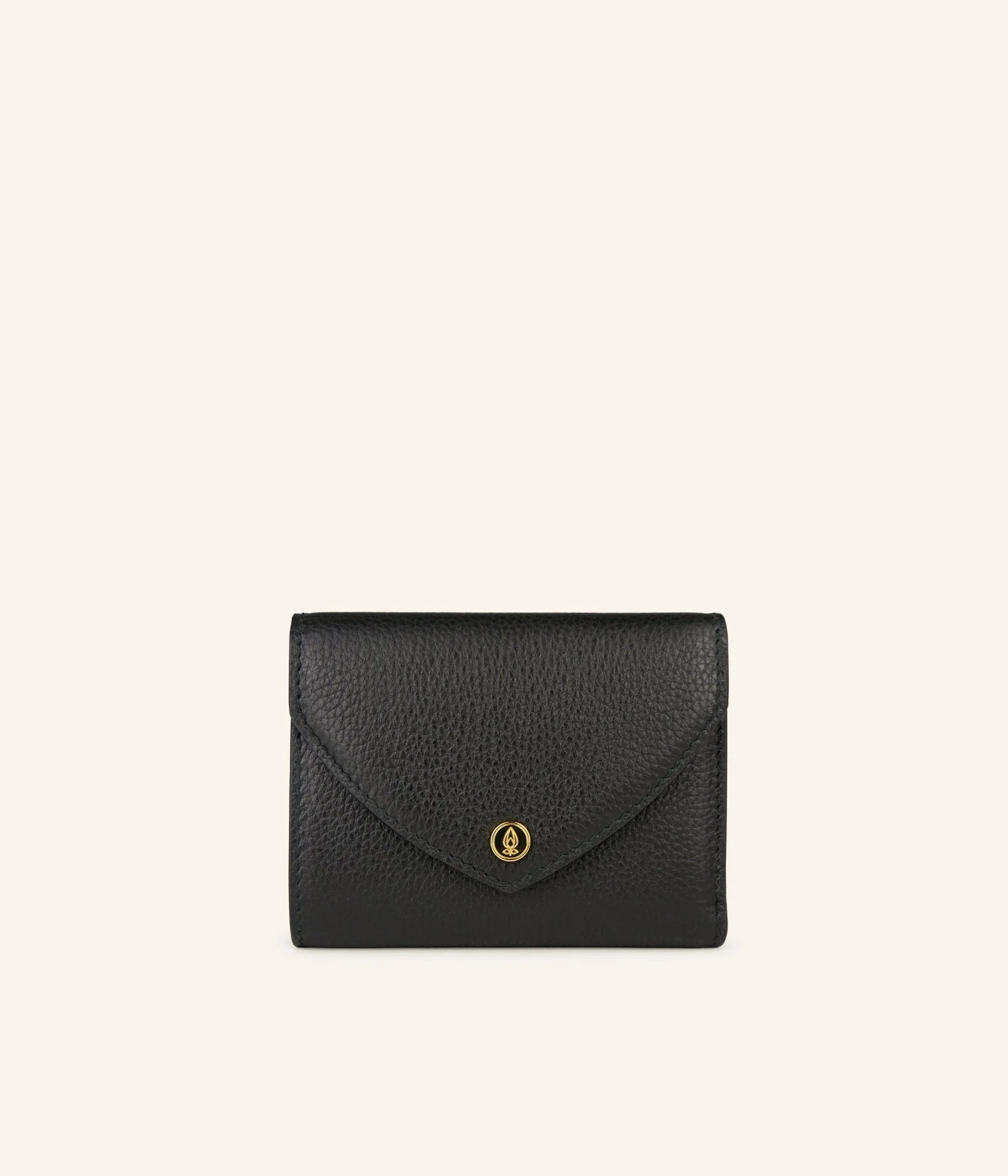 Via | Noir