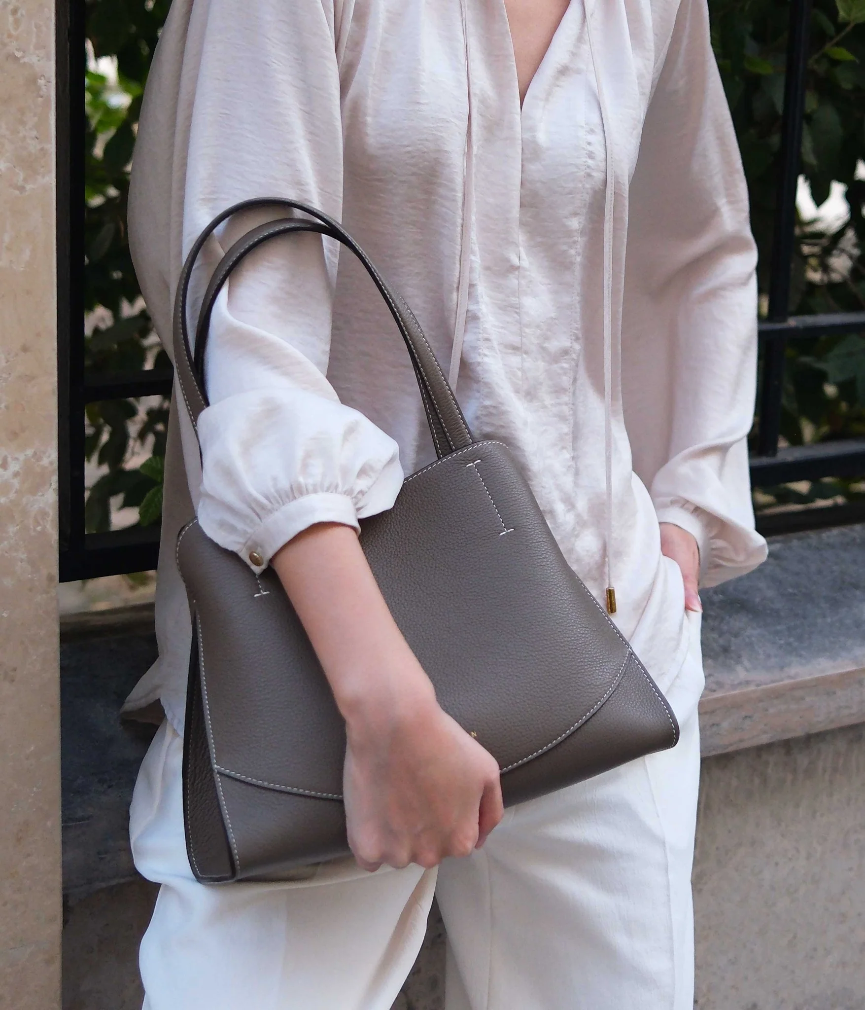 Mini Oak | Taupe - Image 5