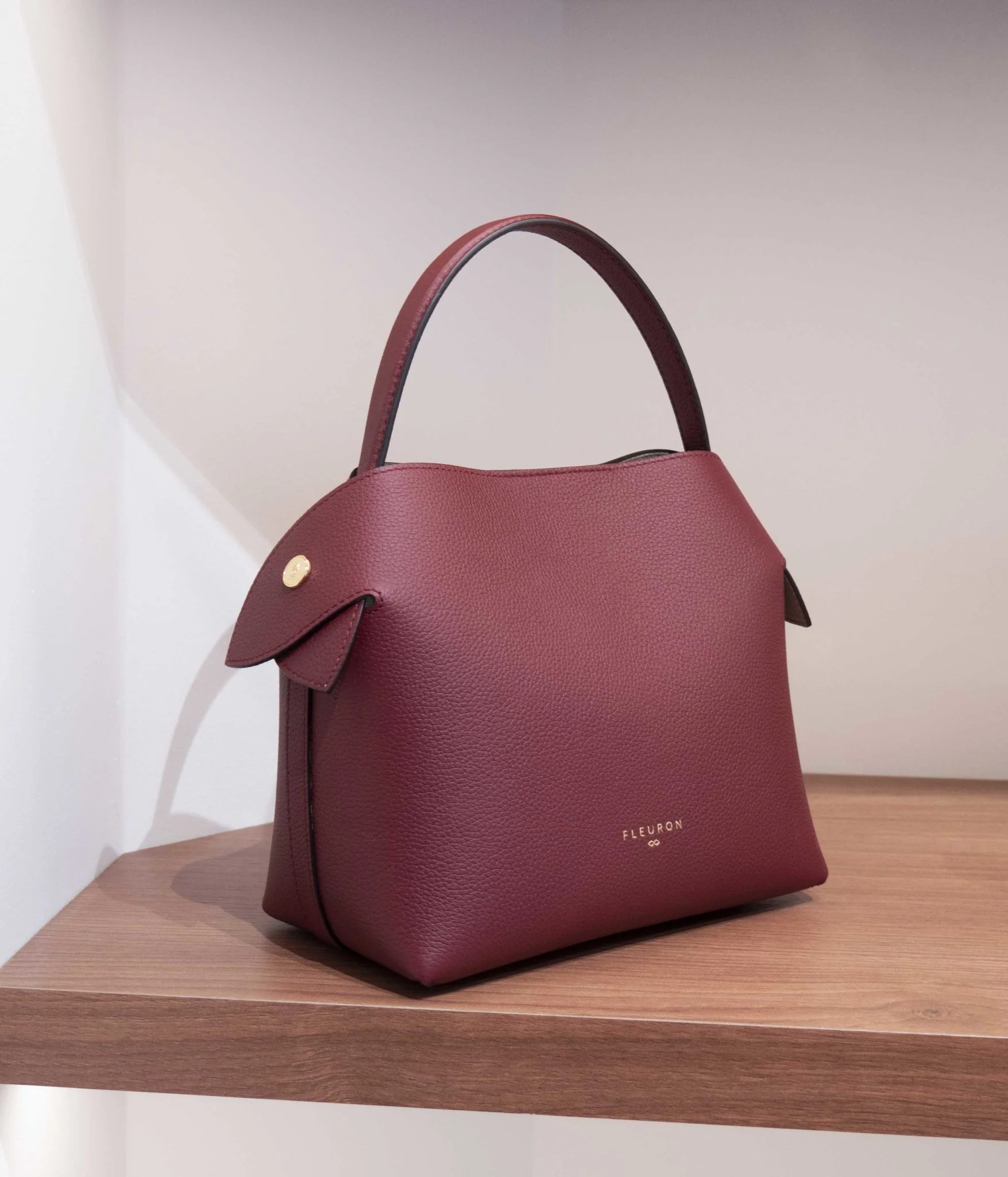Medium Swann | Bordeaux - Image 5