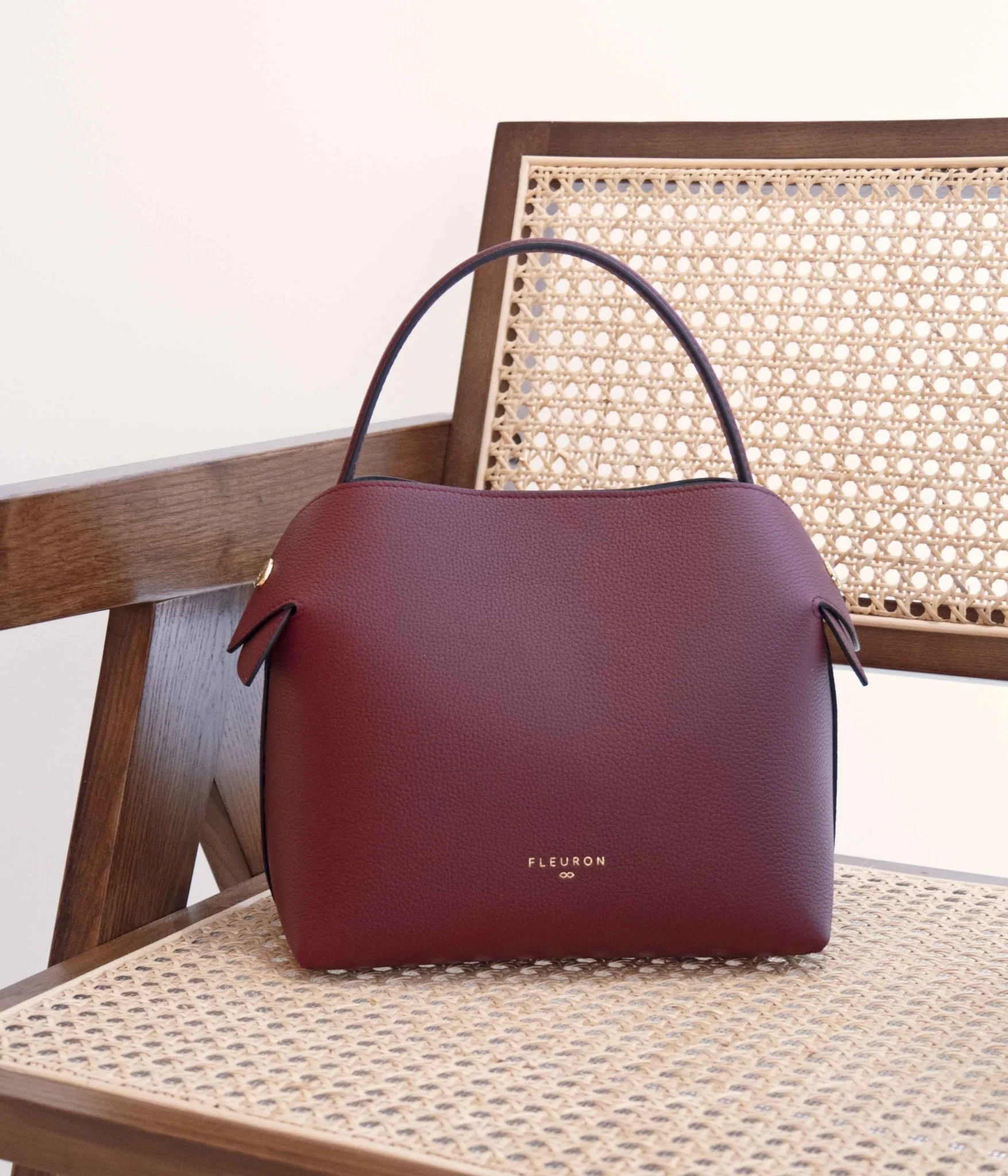 Medium Swann | Bordeaux - Image 6