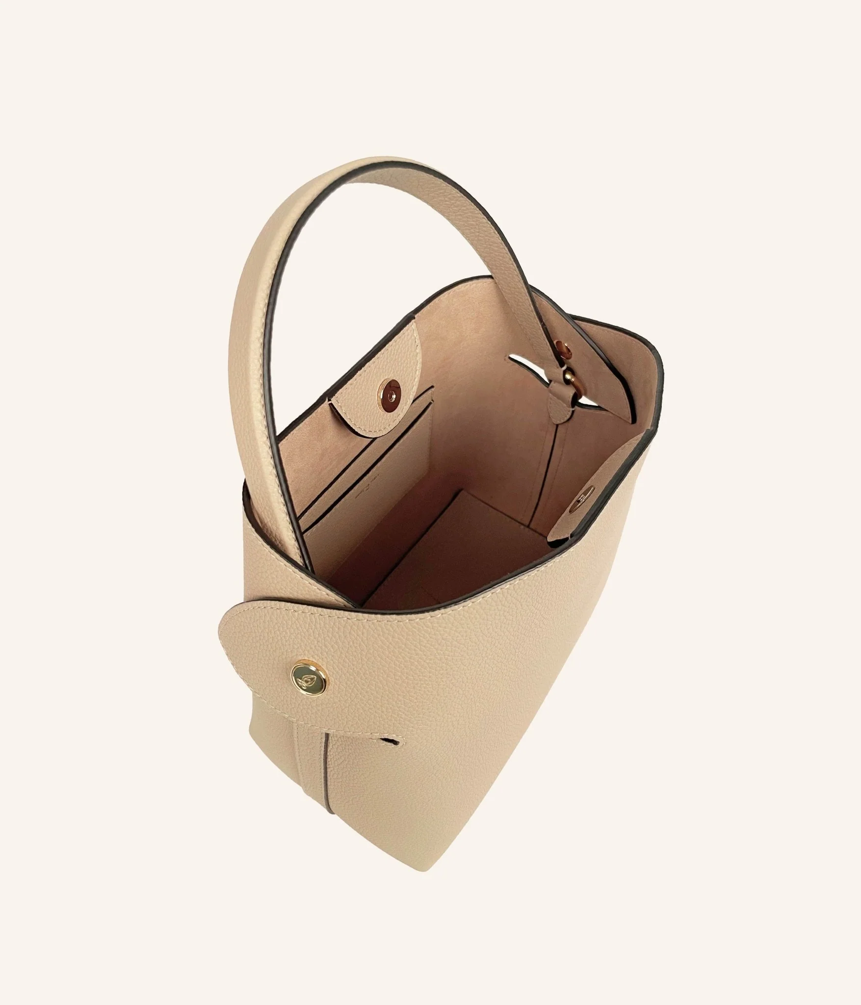 Medium Swann | Sable - Image 10