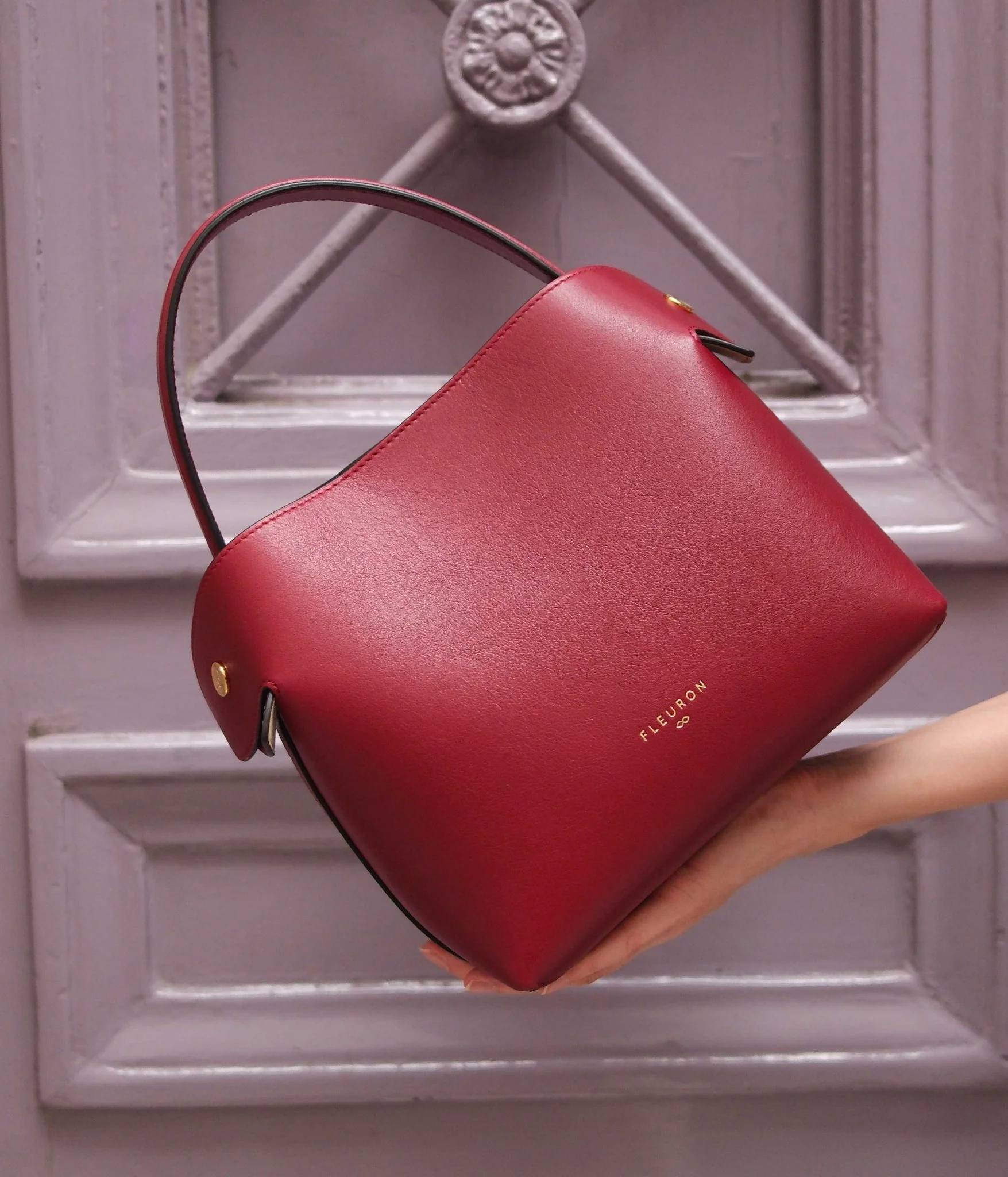 Medium Swann | Cerise - Image 4