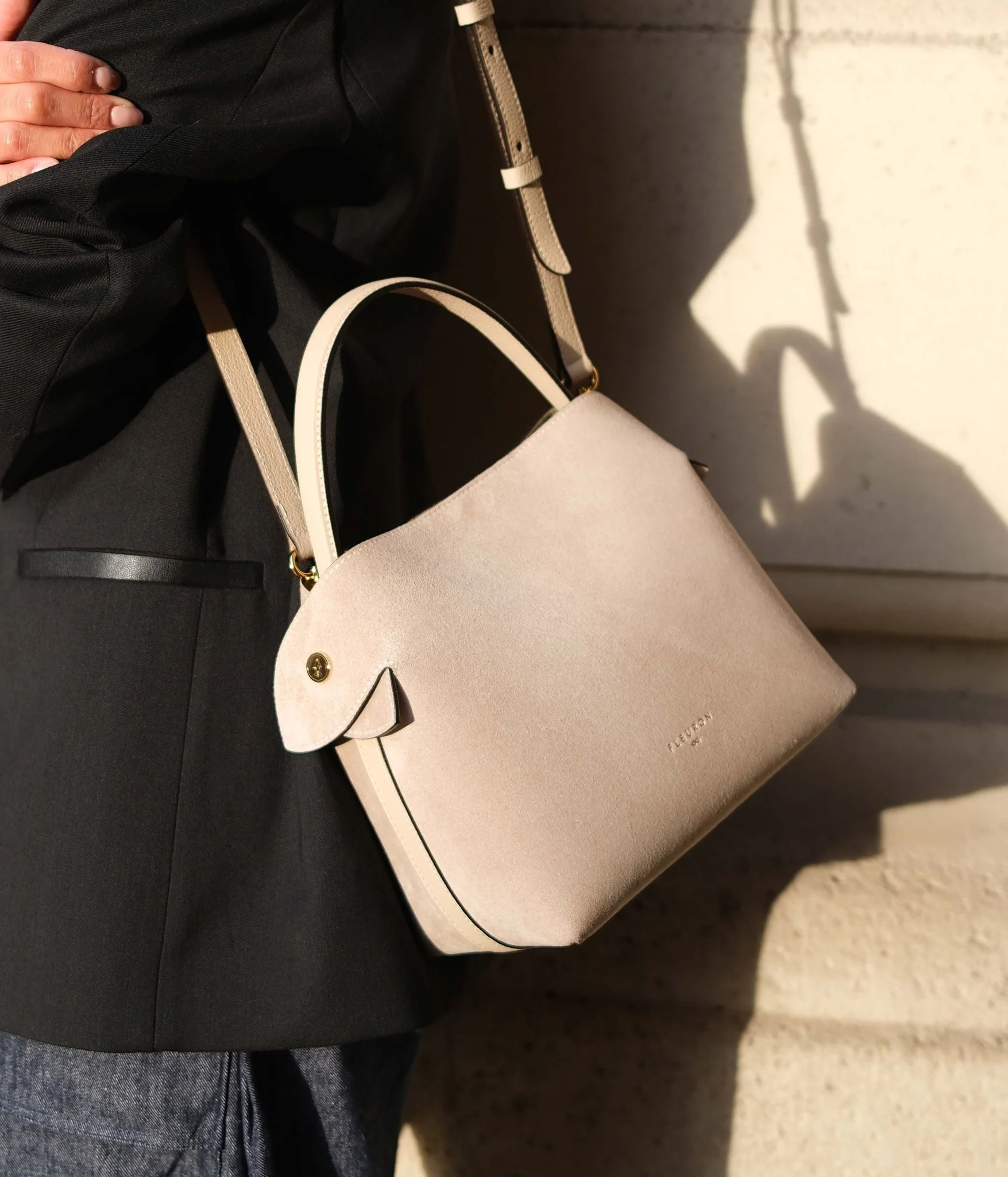 Medium Swann | Suede Dune - Image 3
