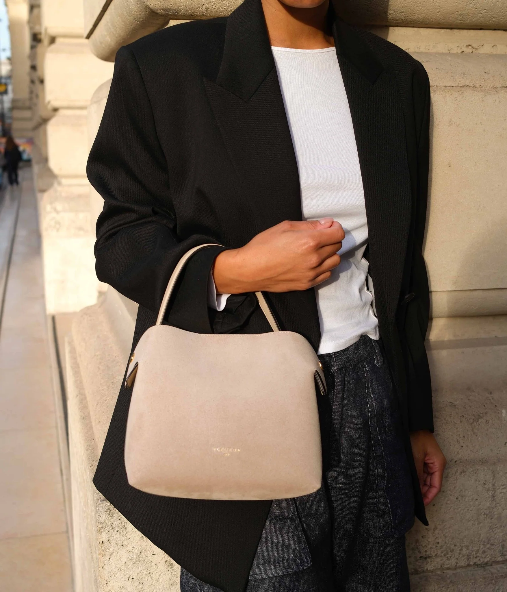 Medium Swann | Suede Dune - Image 4