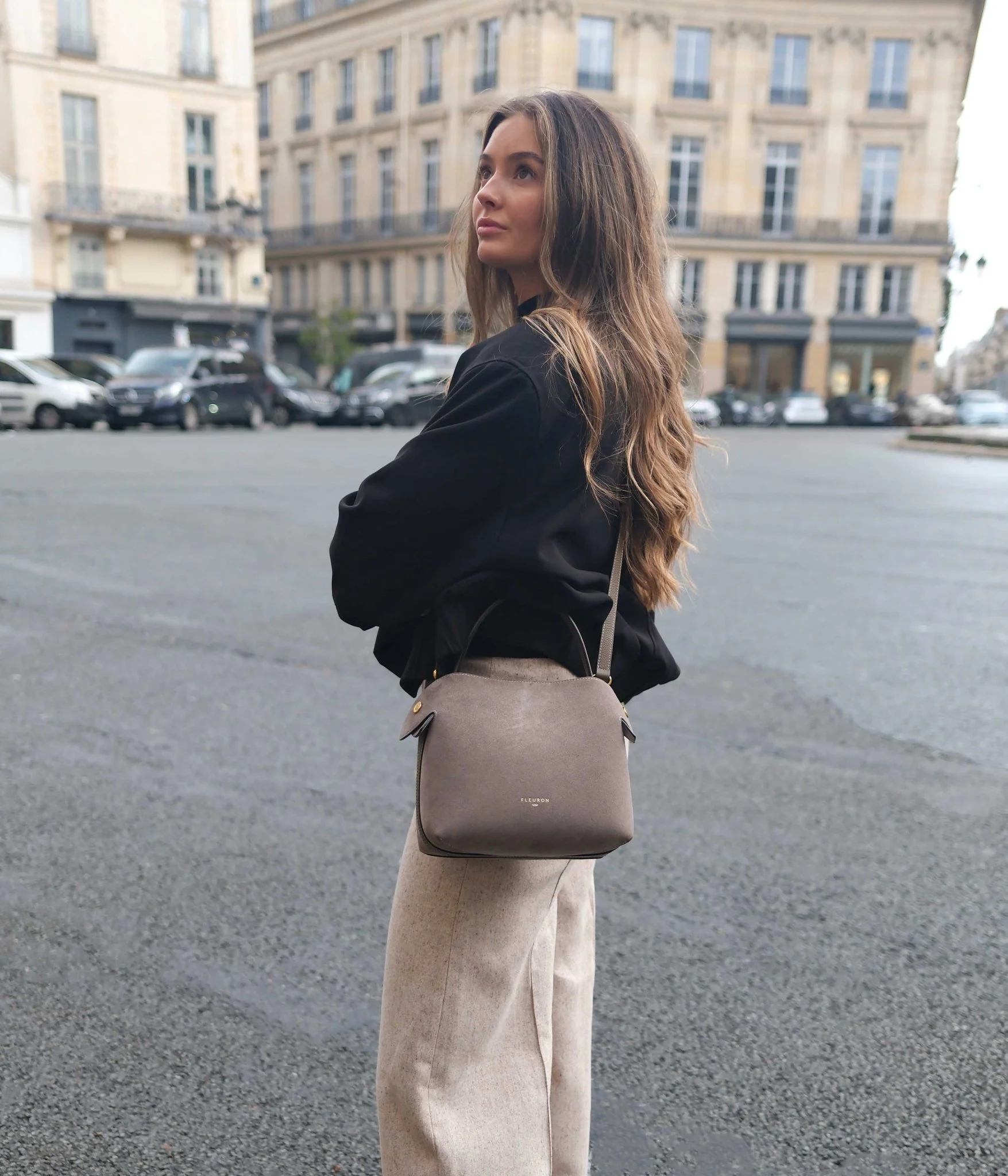 Medium Swann | Suede Taupe - Image 5