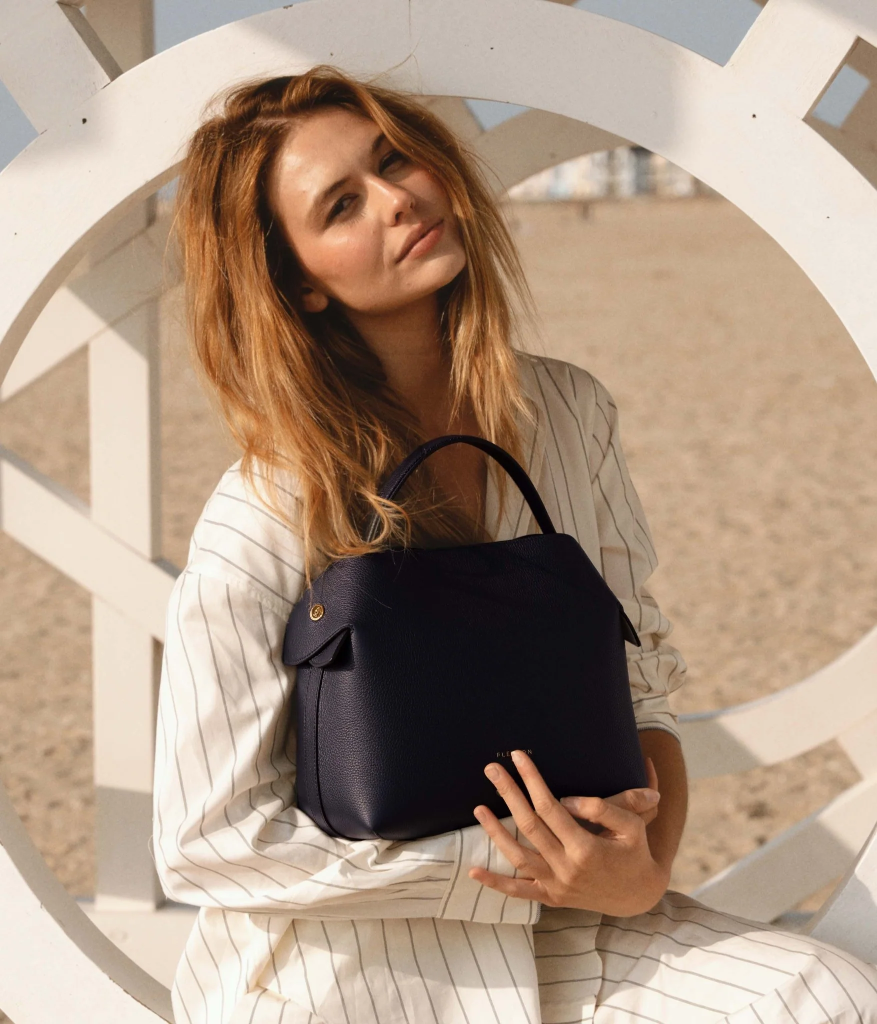 Swann | Bleu Marine - Image 2