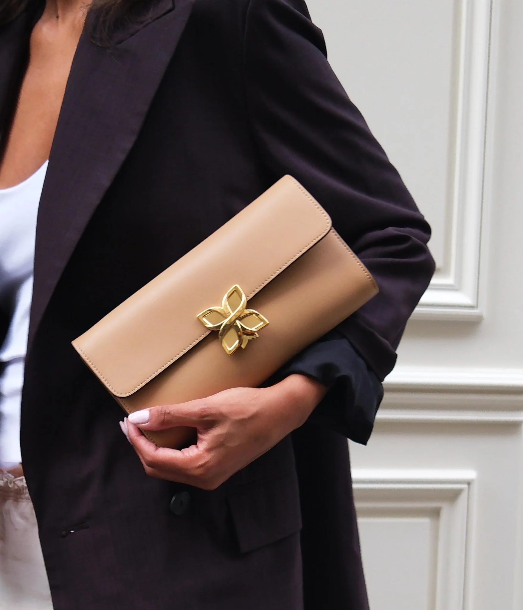 Hortensia Clutch | Cookie - Image 8